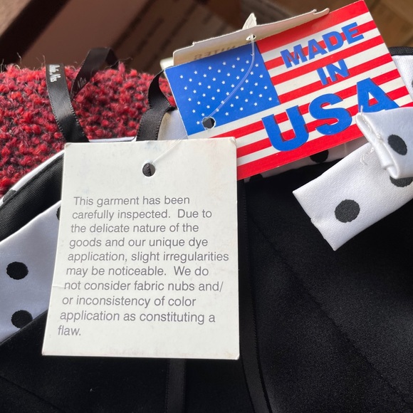 HOLD FOR CITRUS - Black strapless ballgown with polkadot accents PROM DRESS - Picture 13 of 16